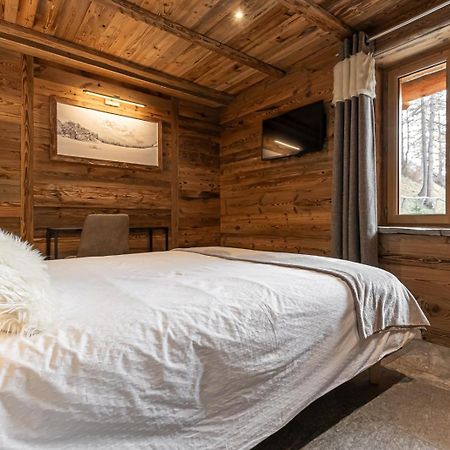 Chalet Les Cocales Residence Sejour Et Nuitees B&B - Appartement Pin Cembro Bessans Exterior foto